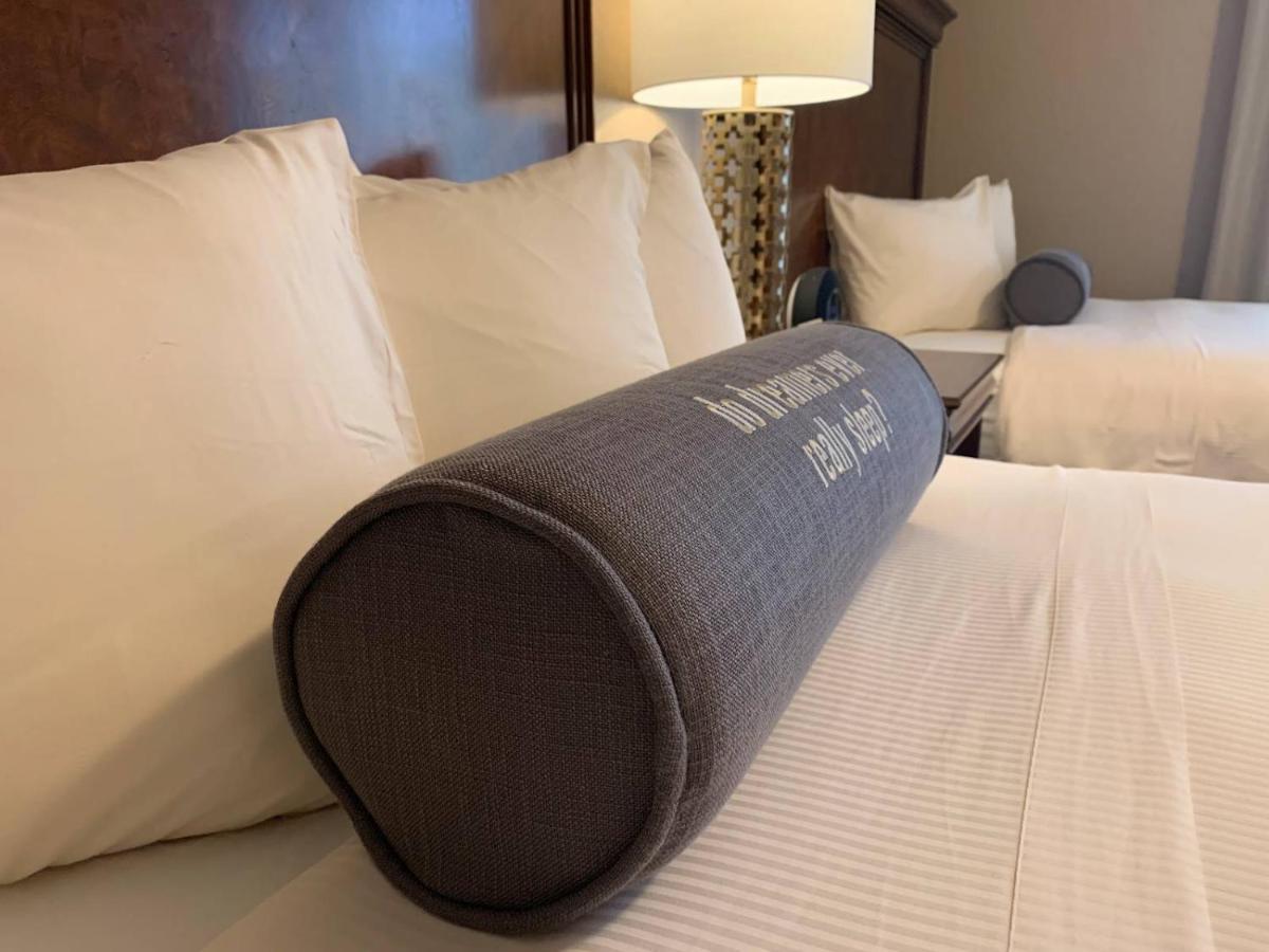 Heru Pyramids View Hotel Кайро Екстериор снимка